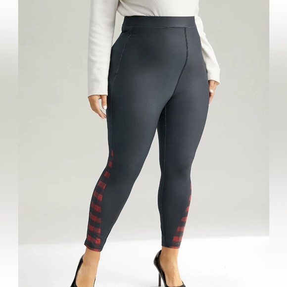 BloomChic Plus Size 2XL Stylish Black and Red Women's Pants us18-20 - Picture 3 of 7